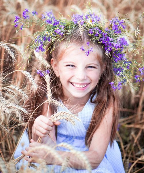 beautiful-little-girl-in-a-field-of-wheat-2026-01-09-09-43-43-utc_optimized_200